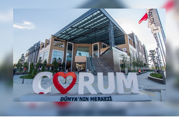 google-in-corum-u-dunyanin-merkezi-olarak-belirledigi-iddiasi.png